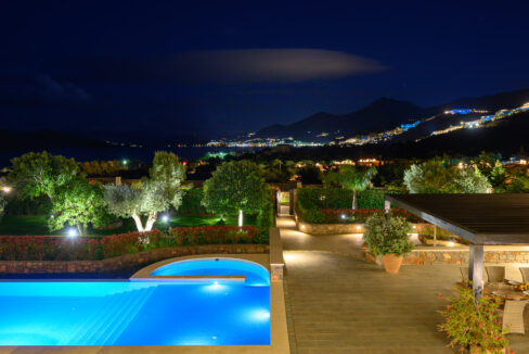 Luxurious 5-bedroom Villa for sale in Crete 10