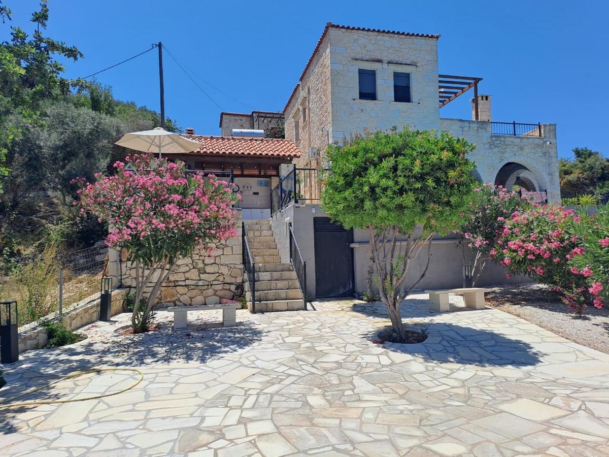 100 m² Stone Villa for Sale in Chania, Crete
