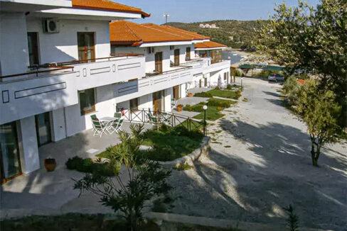 Small Complex for sale in Amouliani, Chalkidiki