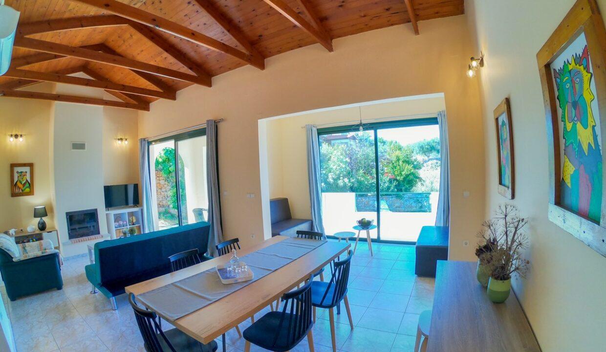 Complex With 4 Villas for Sale in Chania