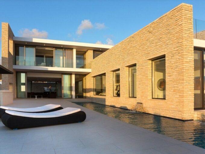 Luxurious Villa in Paphos, Cyprus