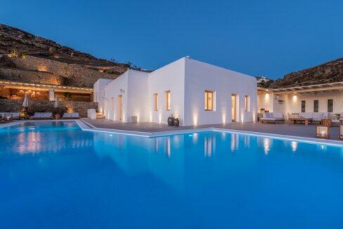 Exclusive Mykonos Villa with Unparalleled Views and Luxury Amenities07