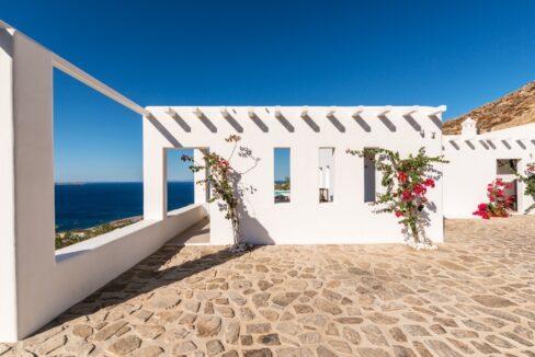 Exclusive Mykonos Villa with Unparalleled Views and Luxury Amenities11